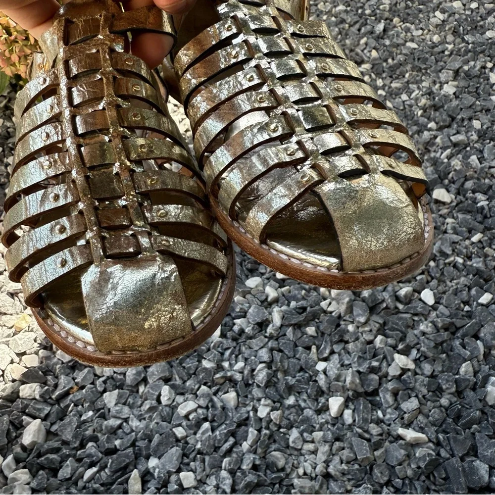 TORY BURCH Fisherman Sandals